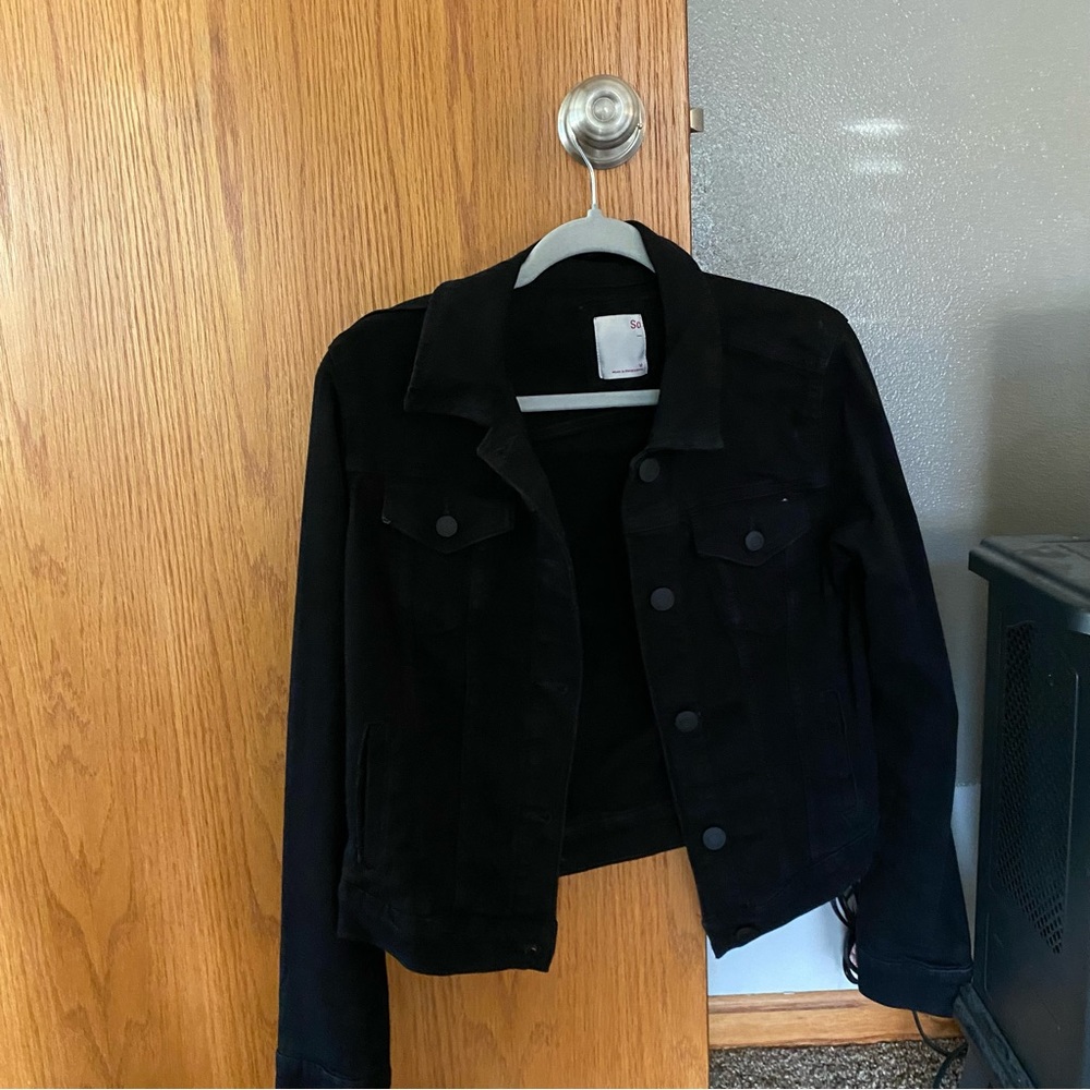 SO black jean jacket